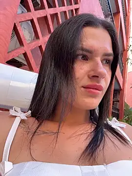 Snapshot of MiraReach chatting on March 1, 2026, 1:27 am MiraReach online show from March 1, 2026, 1:27 am