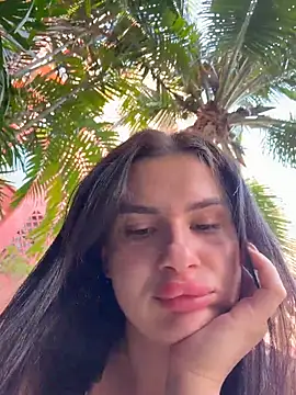 Snapshot of MiraReach chatting on February 21, 2026, 1:40 am MiraReach online show from February 21, 2026, 1:40 am