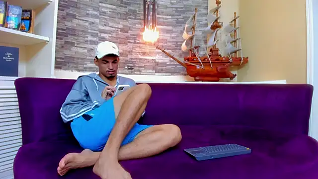 Brownie Lovers online show from November 4, 2025, 11:14 am