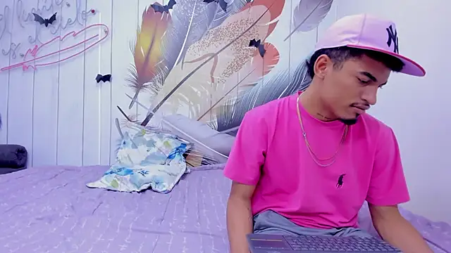 Brownie Lovers online show from November 17, 2025, 11:58 am