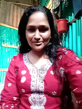 Hotty-couple063 online show from October 27, 2025, 8:37 am