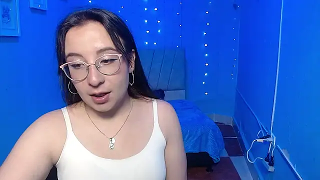 mia 778 online show from December 22, 2025, 1:33 pm