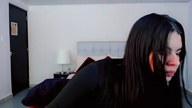 maddissonivanova online show from March 16, 2026, 6:54 pm