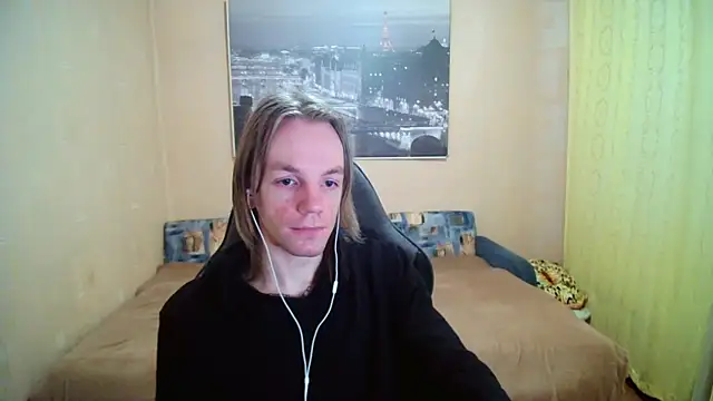 AdamDickens online show from September 26, 2025, 8:27 pm