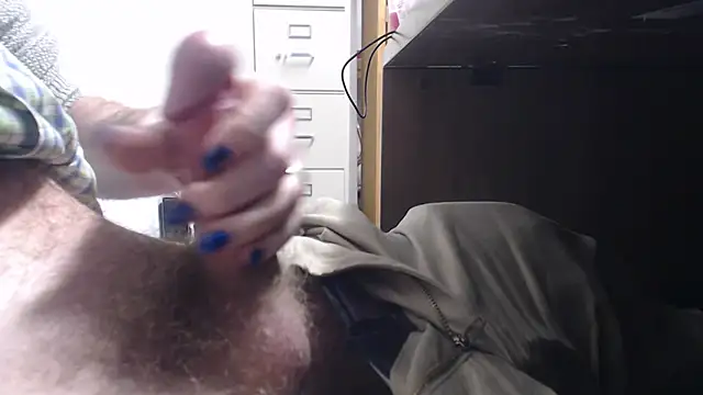 Ilovethetip online show from December 1, 2025, 10:21 pm