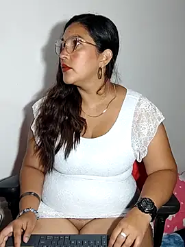 Snapshot of Ivy_horse_ chatting on March 1, 2026, 9:48 pm Ivy horse online show from March 1, 2026, 9:48 pm