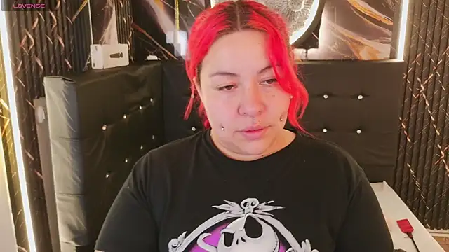 Witch Scarlet online show from April 14, 2026, 12:26 am