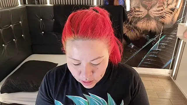 Witch Scarlet online show from March 7, 2026, 1:23 am