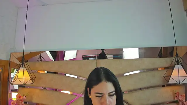 Snapshot of pamemiller1 chatting on February 5, 2026, 11:06 am pamemiller1 online show from February 5, 2026, 11:06 am