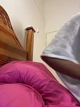 iriebusty online show from March 30, 2026, 4:08 pm