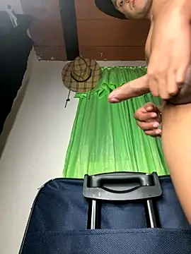 Snapshot of ANGELOGAO chatting on November 15, 2025, 8:46 pm ANGELOGAO online show from November 15, 2025, 8:46 pm