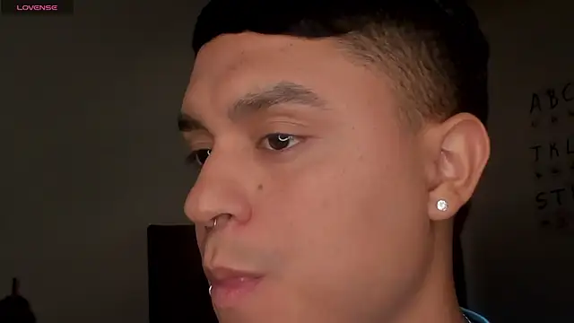 Snapshot of ANGELOGAO chatting on December 15, 2025, 10:48 pm ANGELOGAO online show from December 15, 2025, 10:48 pm