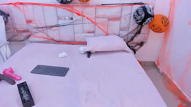 Amalia Bigass online show from October 20, 2025, 4:47 am