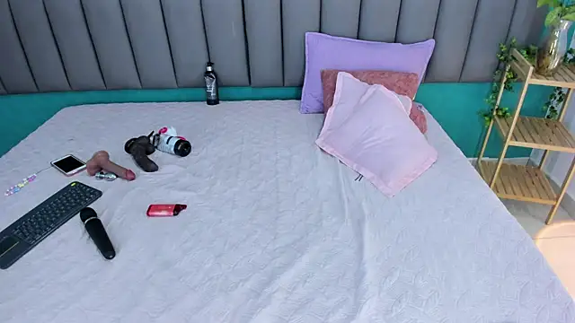 Amalia Bigass online show from September 27, 2025, 5:02 am