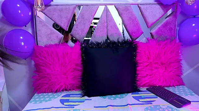 Snapshot of megha_noa chatting on November 13, 2025, 7:07 pm megha noa online show from November 13, 2025, 7:07 pm