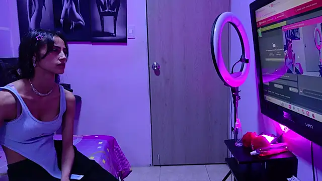 Snapshot of megha_noa chatting on November 21, 2025, 7:24 pm megha noa online show from November 21, 2025, 7:24 pm