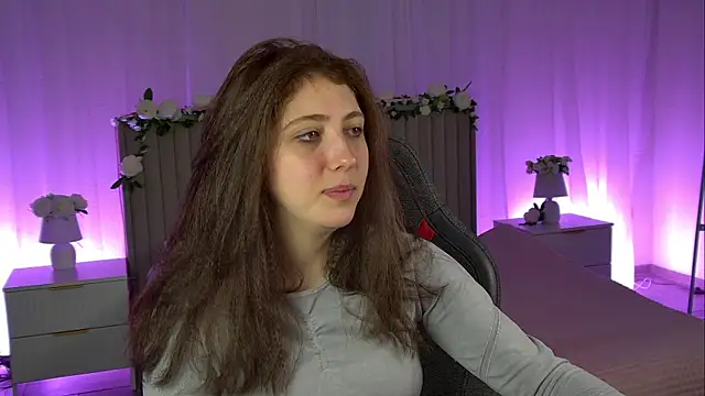 Snapshot of Mary_Miiller chatting on October 26, 2025, 6:25 am Mary Miiller online show from October 26, 2025, 6:25 am