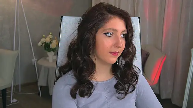 Snapshot of Mary_Miiller chatting on October 3, 2025, 9:33 am Mary Miiller online show from October 3, 2025, 9:33 am