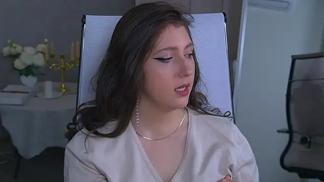 Snapshot of Mary_Miiller chatting on November 7, 2025, 9:47 am Mary Miiller online show from November 7, 2025, 9:47 am