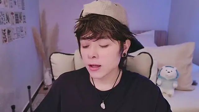 Snapshot of PaulTexx chatting on November 18, 2025, 9:07 pm PaulTexx online show from November 18, 2025, 9:07 pm