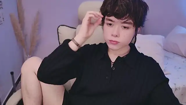 Snapshot of PaulTexx chatting on November 4, 2025, 7:50 pm PaulTexx online show from November 4, 2025, 7:50 pm