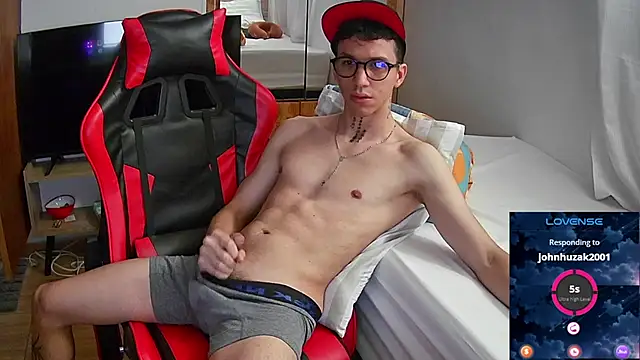 angelicious  online show from December 2, 2025, 11:45 am