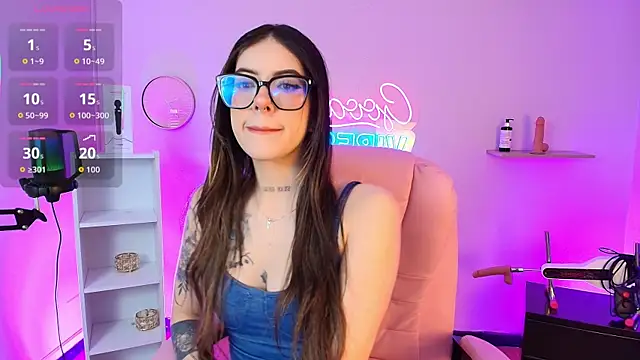 Alice Vixen online show from October 16, 2025, 12:24 pm