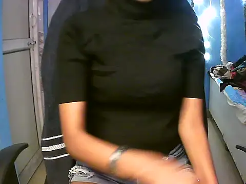 Snapshot of RENUKA_RAJPUT chatting on November 12, 2025, 7:51 pm RENUKA RAJPUT online show from November 12, 2025, 7:51 pm