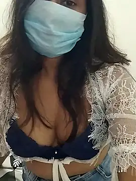 Snapshot of AMELIYAA chatting on January 15, 2026, 12:41 pm AMELIYAA online show from January 15, 2026, 12:41 pm