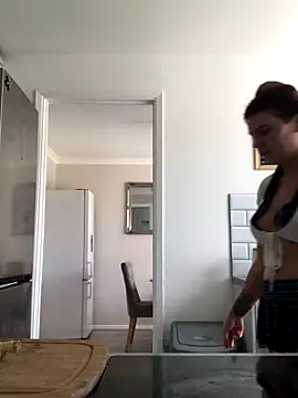 jasminebrooksx online show from September 12, 2025, 12:16 pm