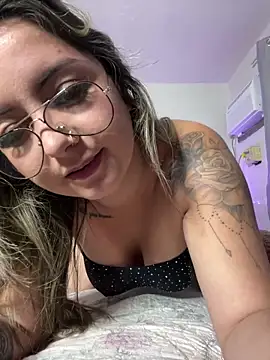 Snapshot of sophiemonroevip chatting on September 29, 2025, 12:00 pm sophiemonroevip online show from September 29, 2025, 12:00 pm
