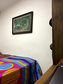 Snapshot of dominant_boy77 chatting on October 7, 2025, 1:34 pm dominant boy77 online show from October 7, 2025, 1:34 pm