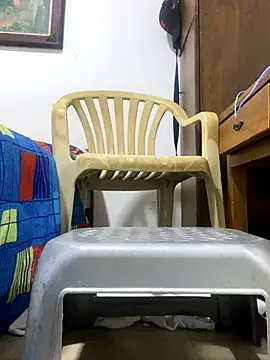 Snapshot of dominant_boy77 chatting on October 21, 2025, 3:33 pm dominant boy77 online show from October 21, 2025, 3:33 pm