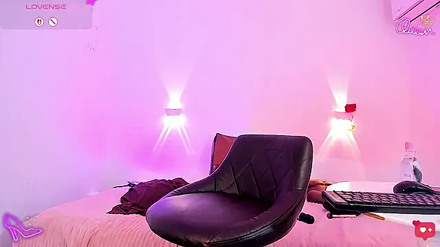 Sol Vanegas online show from February 22, 2026, 12:46 am