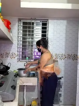 Bristy- online show from April 22, 2026, 1:29 pm