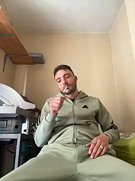 SemprePerverso online show from October 14, 2025, 3:34 pm