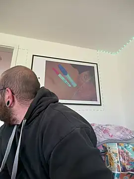 mrandmrsdarkside online show from April 8, 2026, 12:50 pm