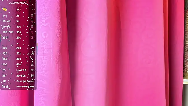 dulce fiore07 online show from November 14, 2025, 12:42 pm