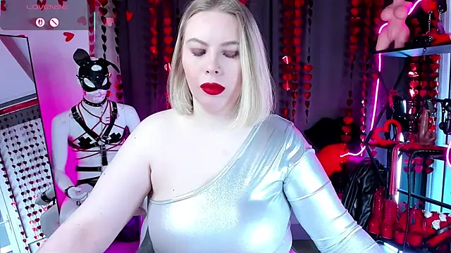 Anna Maxwell online show from February 16, 2026, 2:10 am