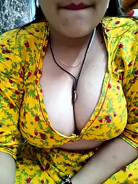 MISS RIYA14 online show from October 17, 2025, 5:44 am