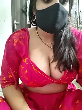 MISS RIYA14 online show from September 30, 2025, 4:57 pm