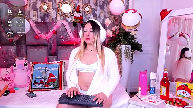 PatyLawrence online show from December 14, 2025, 4:40 am