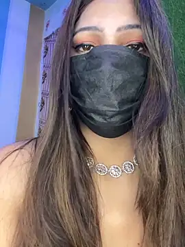 SEXY-SIMI-BHABI online show from April 9, 2026, 10:38 pm