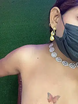 SEXY-SIMI-BHABI online show from April 8, 2026, 9:16 pm