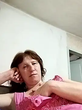 Snapshot of Flower2931 chatting on February 11, 2026, 10:09 pm Flower2931 online show from February 11, 2026, 10:09 pm