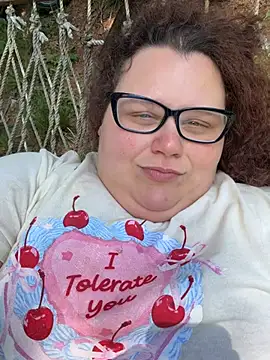 Fatpussybigass online show from June 4, 2026, 6:12 pm
