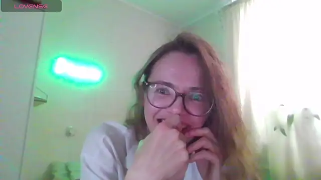 Snapshot of SEA_Dream chatting on March 2, 2026, 7:26 am SEA Dream online show from March 2, 2026, 7:26 am