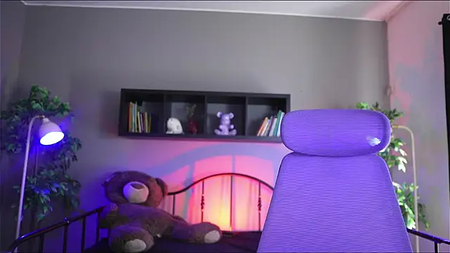 Sabrina bloom online show from November 4, 2025, 1:48 pm