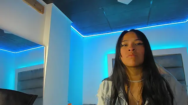 Andrea brunnette online show from November 20, 2025, 1:34 pm