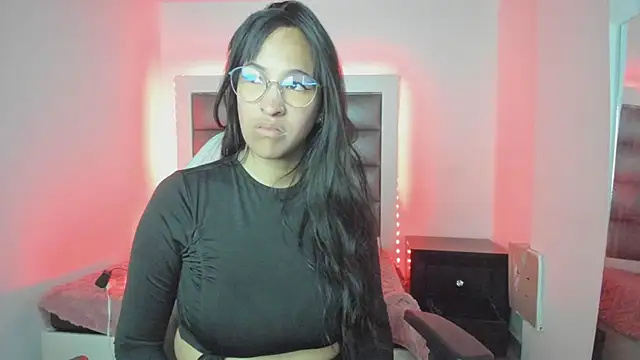 Andrea brunnette online show from November 3, 2025, 1:04 pm